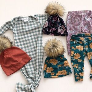0-3 months Little & Lively Infant LOT - small shop clothing - florals - Pom Pom